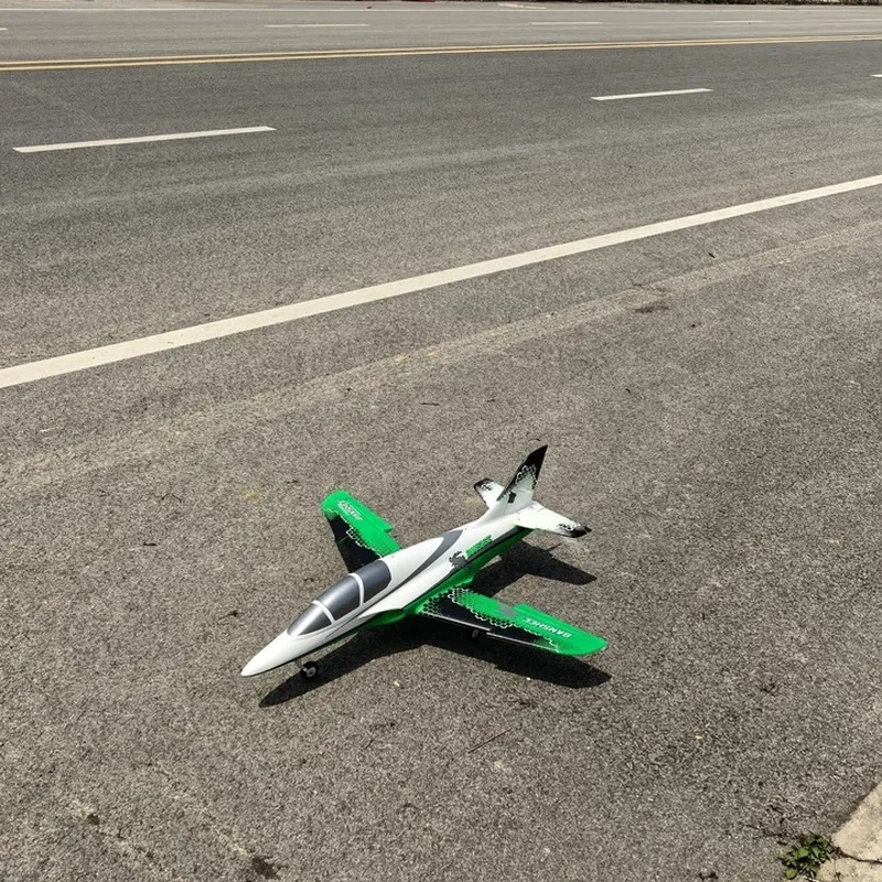 Wing Wing Banshee RC Airplane  - Outdoor Sport Hobbies avis et prix